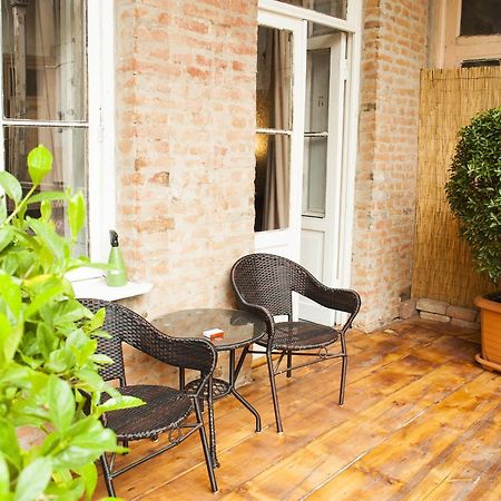 Cocosha Hotel Тбилиси Екстериор снимка