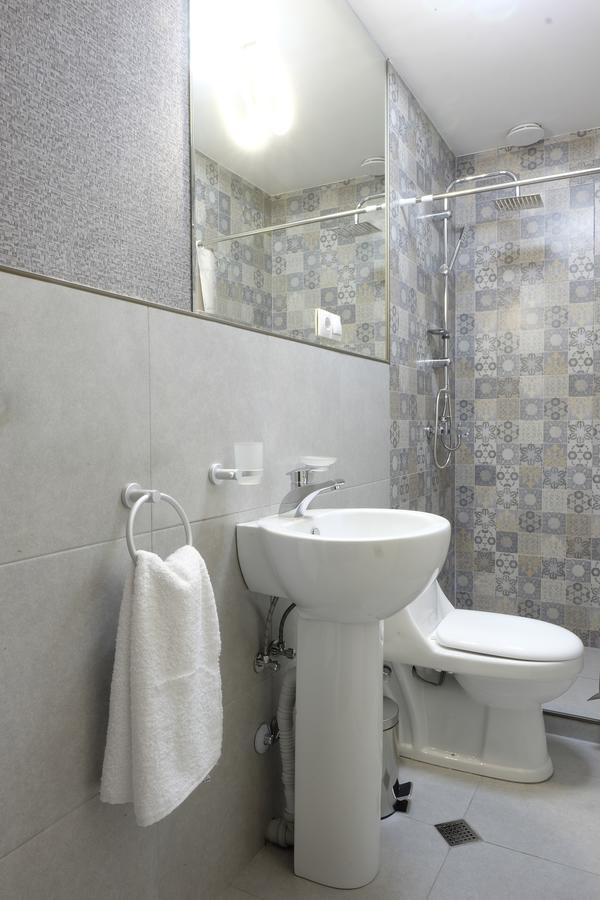Cocosha Hotel Тбилиси Екстериор снимка
