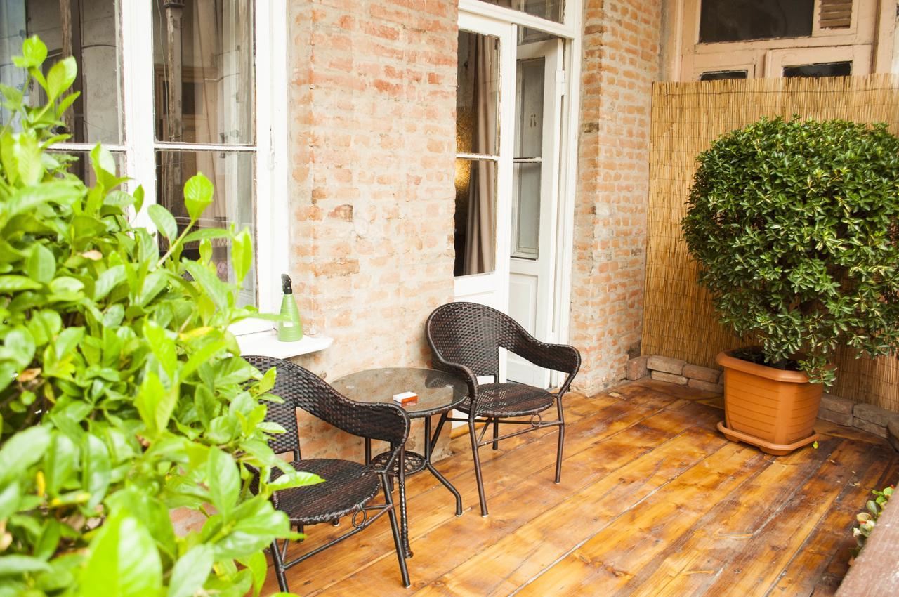 Cocosha Hotel Тбилиси Екстериор снимка