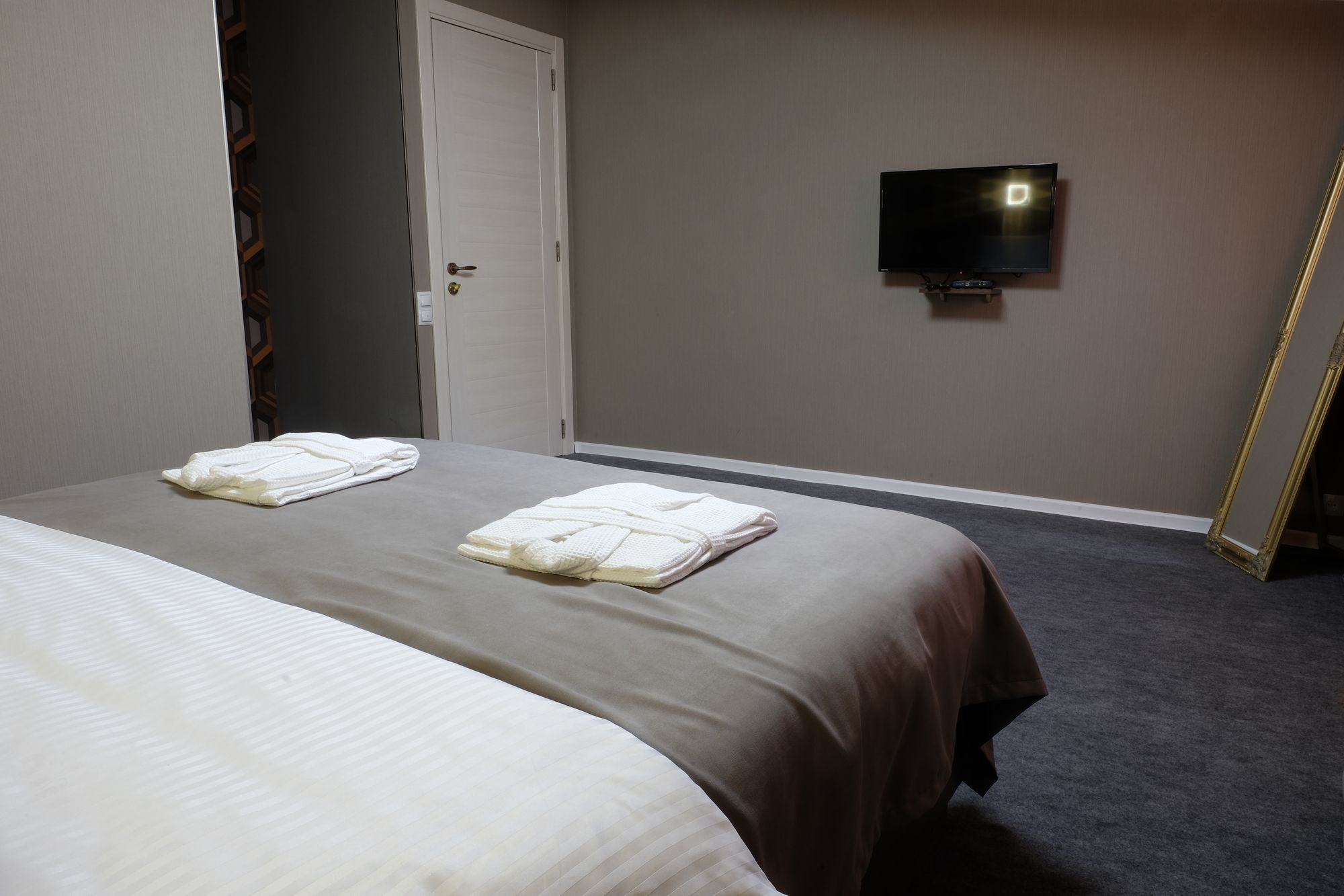 Cocosha Hotel Тбилиси Екстериор снимка